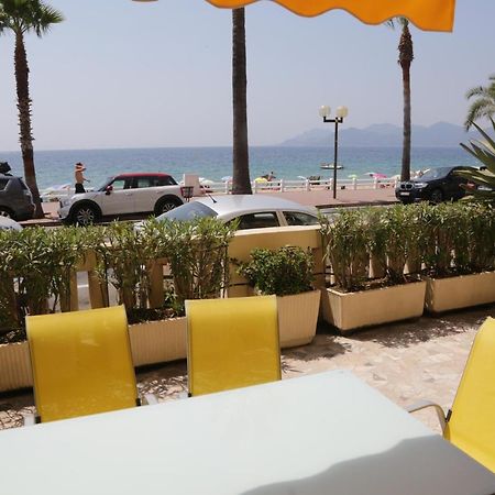 Plage Du Midi Cannes Exteriér fotografie